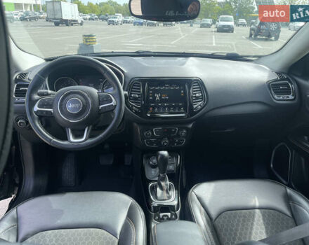 Черный Джип Компас, объемом двигателя 2.4 л и пробегом 48 тыс. км за 15550 $, фото 7 на Automoto.ua