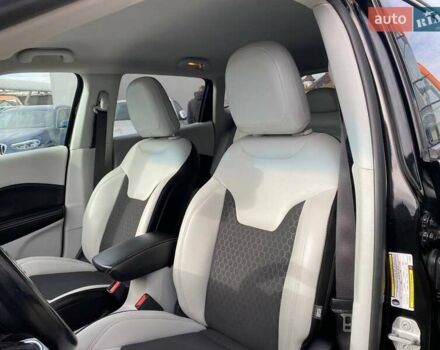 Черный Джип Компас, объемом двигателя 2.36 л и пробегом 106 тыс. км за 14700 $, фото 20 на Automoto.ua