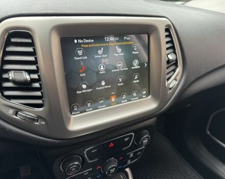 Чорний Джип Compass, об'ємом двигуна 0 л та пробігом 91 тис. км за 15200 $, фото 9 на Automoto.ua