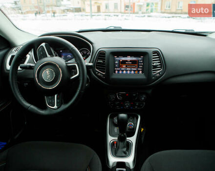 Чорний Джип Compass, об'ємом двигуна 2.4 л та пробігом 33 тис. км за 15590 $, фото 18 на Automoto.ua