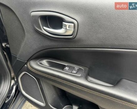 Черный Джип Компас, объемом двигателя 2.36 л и пробегом 110 тыс. км за 15000 $, фото 33 на Automoto.ua