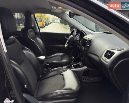 Джип Компас 2018 в Ивано-Франковске на Automoto.ua Черный Джип Компас, объемом двигателя 2.4 л и пробегом 100 тыс. км за 13499 $, фото 22 на Automoto.ua