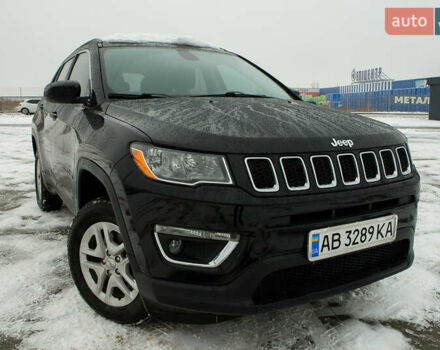 Чорний Джип Compass, об'ємом двигуна 2.4 л та пробігом 33 тис. км за 15590 $, фото 1 на Automoto.ua