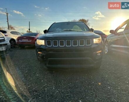 Черный Джип Компас, объемом двигателя 2.4 л и пробегом 124 тыс. км за 10500 $, фото 2 на Automoto.ua