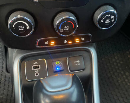 Черный Джип Компас, объемом двигателя 2.4 л и пробегом 100 тыс. км за 14300 $, фото 10 на Automoto.ua