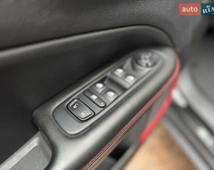 Чорний Джип Compass, об'ємом двигуна 2.4 л та пробігом 122 тис. км за 16377 $, фото 11 на Automoto.ua