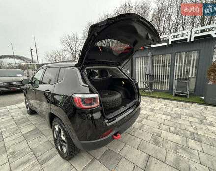 Черный Джип Компас, объемом двигателя 2.36 л и пробегом 165 тыс. км за 19000 $, фото 42 на Automoto.ua