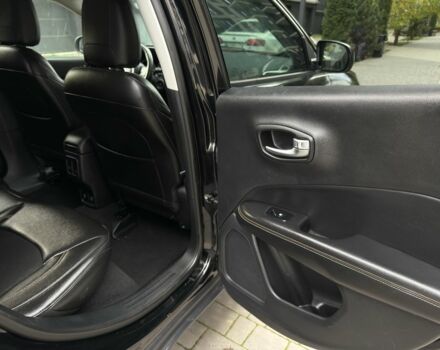 Джип Компас 2018 в Ивано-Франковске на Automoto.ua Черный Джип Компас, объемом двигателя 2.4 л и пробегом 100 тыс. км за 13499 $, фото 18 на Automoto.ua