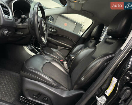 Джип Компас 2018 в Ивано-Франковске на Automoto.ua Черный Джип Компас, объемом двигателя 2.4 л и пробегом 100 тыс. км за 13499 $, фото 14 на Automoto.ua