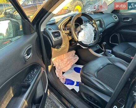 Черный Джип Компас, объемом двигателя 2.4 л и пробегом 124 тыс. км за 10500 $, фото 7 на Automoto.ua