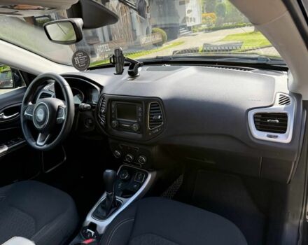 Черный Джип Компас, объемом двигателя 2.4 л и пробегом 146 тыс. км за 13500 $, фото 5 на Automoto.ua