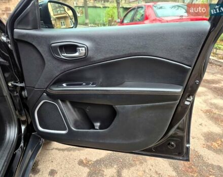 Черный Джип Компас, объемом двигателя 2.36 л и пробегом 117 тыс. км за 15800 $, фото 43 на Automoto.ua