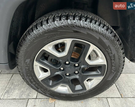 Черный Джип Компас, объемом двигателя 2.36 л и пробегом 165 тыс. км за 19000 $, фото 23 на Automoto.ua