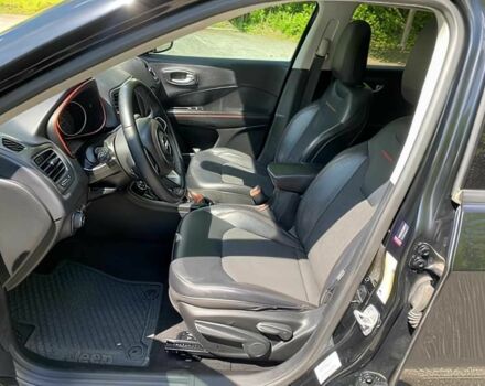 Черный Джип Компас, объемом двигателя 2.4 л и пробегом 48 тыс. км за 6900 $, фото 8 на Automoto.ua