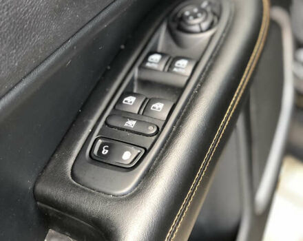 Чорний Джип Compass, об'ємом двигуна 2.4 л та пробігом 128 тис. км за 16650 $, фото 18 на Automoto.ua