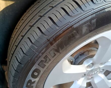 Чорний Джип Compass, об'ємом двигуна 2.4 л та пробігом 113 тис. км за 14999 $, фото 7 на Automoto.ua