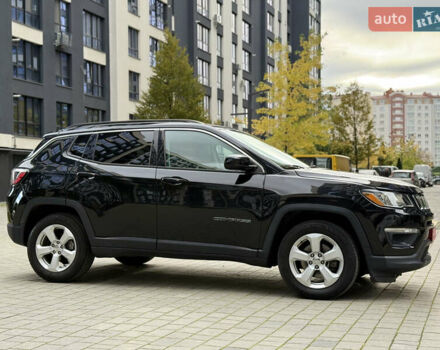 Джип Компас 2018 в Ивано-Франковске на Automoto.ua Черный Джип Компас, объемом двигателя 2.4 л и пробегом 100 тыс. км за 13499 $, фото 4 на Automoto.ua