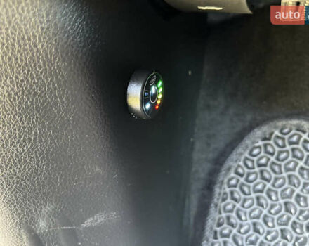 Чорний Джип Compass, об'ємом двигуна 2.36 л та пробігом 114 тис. км за 15000 $, фото 10 на Automoto.ua
