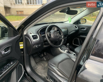 Джип Компас 2018 в Львове на Automoto.ua Черный Джип Компас, объемом двигателя 2.36 л и пробегом 136 тыс. км за 14400 $, фото 26 на Automoto.ua