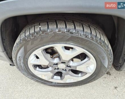 Черный Джип Компас, объемом двигателя 2.36 л и пробегом 117 тыс. км за 15800 $, фото 12 на Automoto.ua