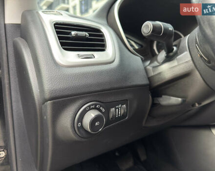 Джип Компас 2018 в Ивано-Франковске на Automoto.ua Черный Джип Компас, объемом двигателя 2.4 л и пробегом 100 тыс. км за 13499 $, фото 16 на Automoto.ua