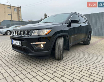 Черный Джип Компас, объемом двигателя 2.36 л и пробегом 157 тыс. км за 15300 $, фото 1 на Automoto.ua