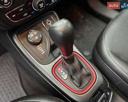 Чорний Джип Compass, об'ємом двигуна 2.4 л та пробігом 122 тис. км за 16377 $, фото 20 на Automoto.ua