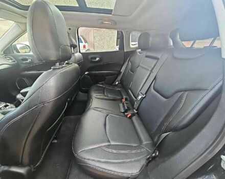 Черный Джип Компас, объемом двигателя 0 л и пробегом 72 тыс. км за 10800 $, фото 5 на Automoto.ua