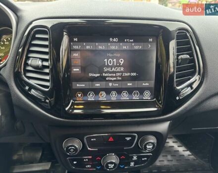 Черный Джип Компас, объемом двигателя 2.36 л и пробегом 110 тыс. км за 15000 $, фото 20 на Automoto.ua