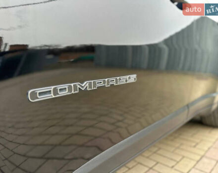 Черный Джип Компас, объемом двигателя 2.36 л и пробегом 157 тыс. км за 15300 $, фото 46 на Automoto.ua