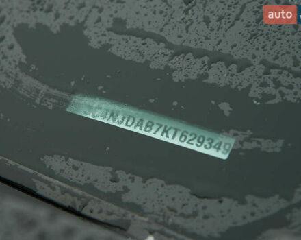 Чорний Джип Compass, об'ємом двигуна 2.4 л та пробігом 33 тис. км за 15590 $, фото 11 на Automoto.ua