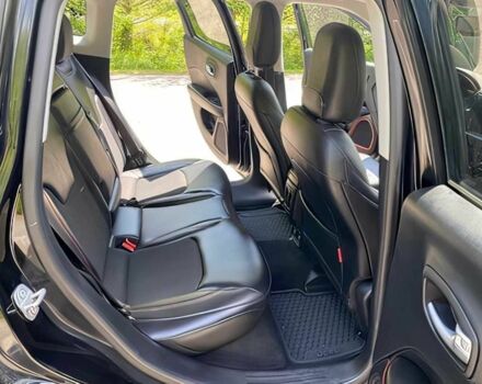 Черный Джип Компас, объемом двигателя 2.4 л и пробегом 48 тыс. км за 6900 $, фото 12 на Automoto.ua