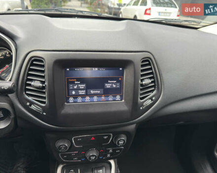 Джип Компас 2018 в Ивано-Франковске на Automoto.ua Черный Джип Компас, объемом двигателя 2.4 л и пробегом 100 тыс. км за 13499 $, фото 26 на Automoto.ua