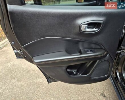 Черный Джип Компас, объемом двигателя 2.36 л и пробегом 117 тыс. км за 15800 $, фото 37 на Automoto.ua