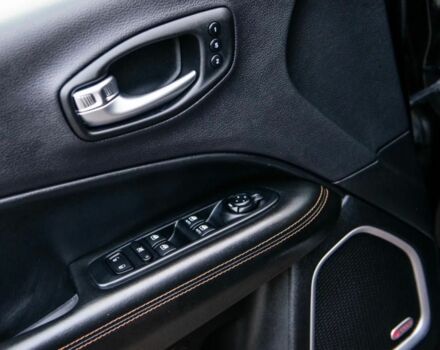 Черный Джип Компас, объемом двигателя 2.4 л и пробегом 98 тыс. км за 9000 $, фото 15 на Automoto.ua