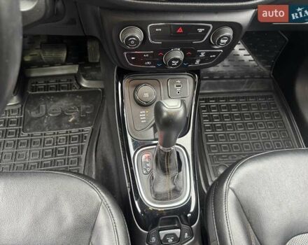 Черный Джип Компас, объемом двигателя 2.36 л и пробегом 110 тыс. км за 15000 $, фото 21 на Automoto.ua