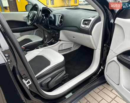 Черный Джип Компас, объемом двигателя 2.36 л и пробегом 157 тыс. км за 15300 $, фото 25 на Automoto.ua