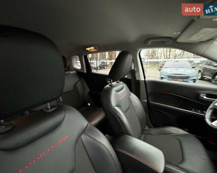 Черный Джип Компас, объемом двигателя 2.36 л и пробегом 165 тыс. км за 19000 $, фото 41 на Automoto.ua