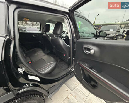 Черный Джип Компас, объемом двигателя 2.36 л и пробегом 165 тыс. км за 19000 $, фото 35 на Automoto.ua