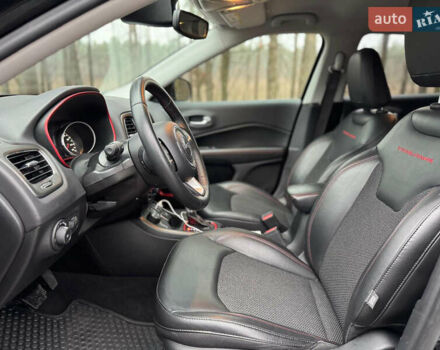 Чорний Джип Compass, об'ємом двигуна 2.4 л та пробігом 122 тис. км за 16377 $, фото 17 на Automoto.ua