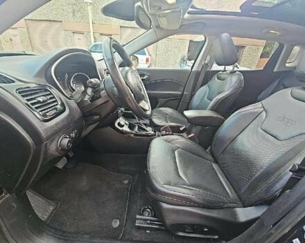 Черный Джип Компас, объемом двигателя 0 л и пробегом 72 тыс. км за 10800 $, фото 3 на Automoto.ua