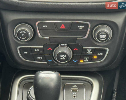 Чорний Джип Compass, об'ємом двигуна 2.36 л та пробігом 146 тис. км за 13500 $, фото 24 на Automoto.ua