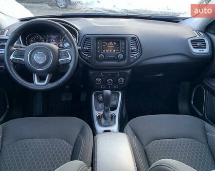 Чорний Джип Compass, об'ємом двигуна 2.4 л та пробігом 65 тис. км за 14900 $, фото 12 на Automoto.ua