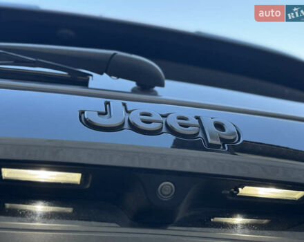 Джип Compass 2019 у Луцьку на Automoto.ua Чорний Джип Compass, об'ємом двигуна 2 л та пробігом 231 тис. км за 18999 $, фото 11 на Automoto.ua
