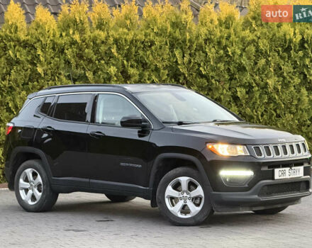 Черный Джип Компас, объемом двигателя 2.4 л и пробегом 174 тыс. км за 15700 $, фото 10 на Automoto.ua