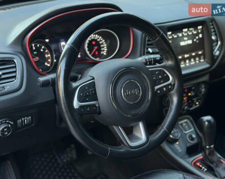 Джип Compass 2019 у Луцьку на Automoto.ua Чорний Джип Compass, об'ємом двигуна 2 л та пробігом 231 тис. км за 18999 $, фото 44 на Automoto.ua