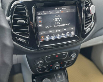 Черный Джип Компас, объемом двигателя 2.4 л и пробегом 97 тыс. км за 16200 $, фото 15 на Automoto.ua