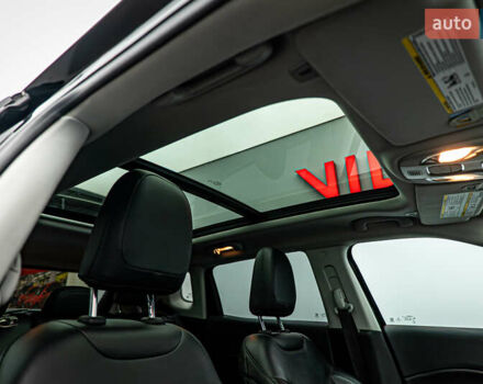 Джип Compass 2019 у Києві на Automoto.ua Чорний Джип Compass, об'ємом двигуна 2.4 л та пробігом 101 тис. км за 15402 $, фото 20 на Automoto.ua