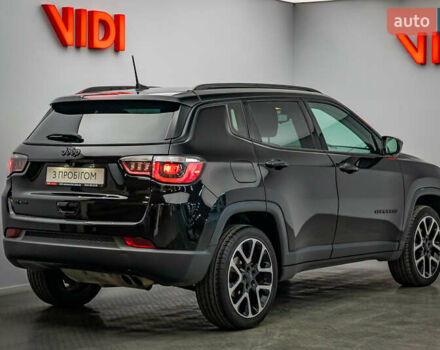 Джип Compass 2019 у Києві на Automoto.ua Чорний Джип Compass, об'ємом двигуна 2.4 л та пробігом 101 тис. км за 15402 $, фото 1 на Automoto.ua