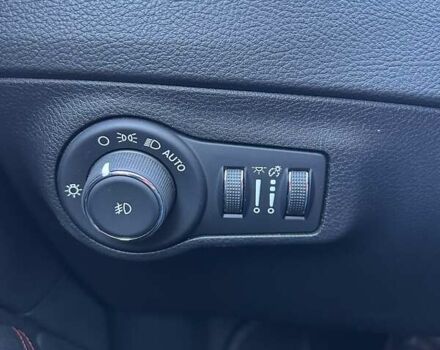 Чорний Джип Compass, об'ємом двигуна 2.36 л та пробігом 63 тис. км за 18700 $, фото 20 на Automoto.ua